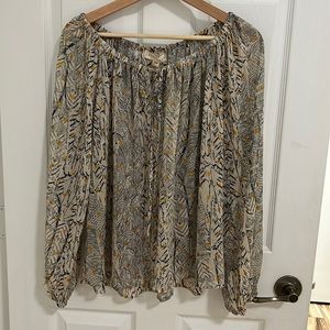 Love Stitch blouse. Size S/M. Long sleeve